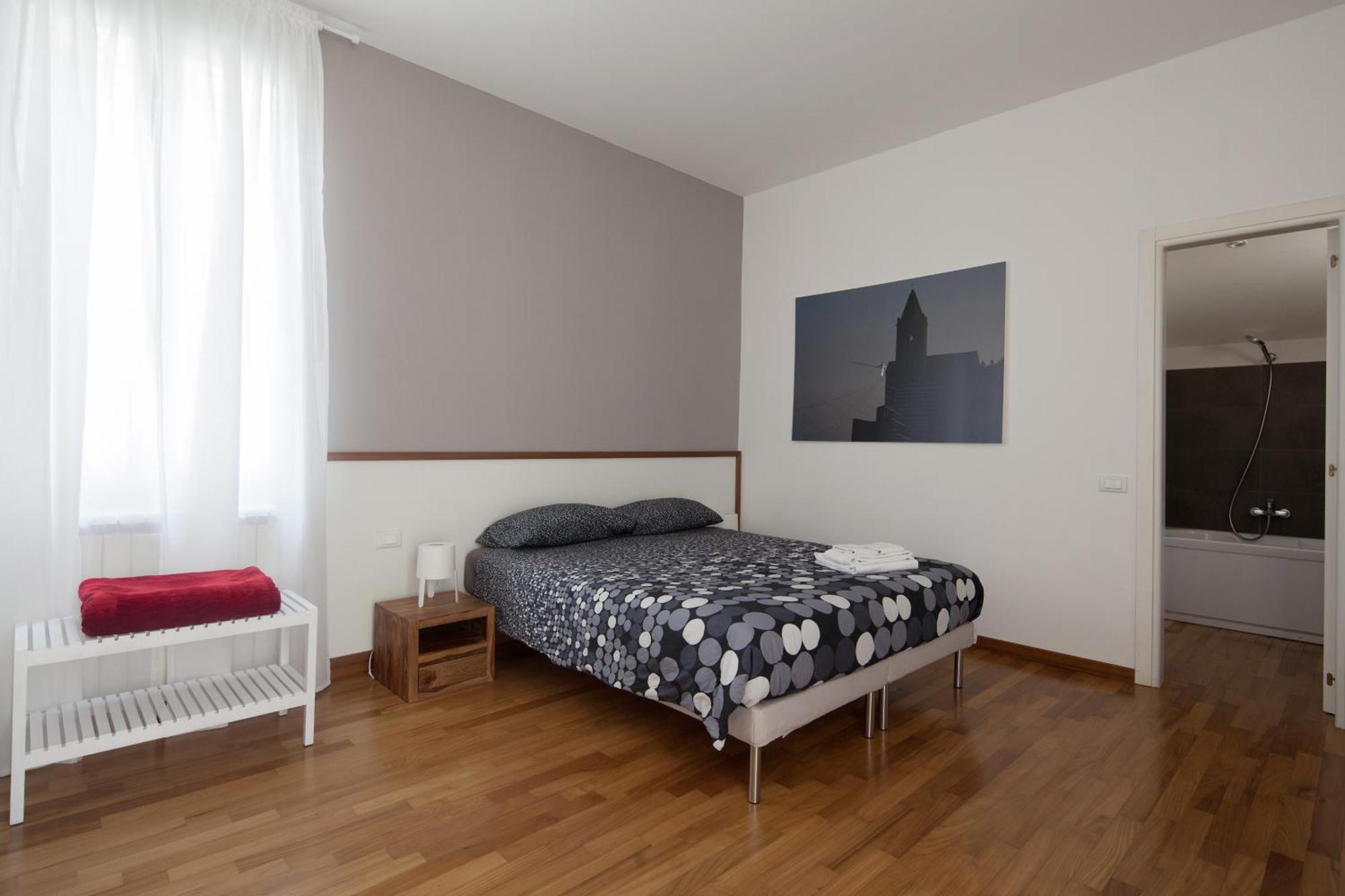 Cv5 - La Spezia City Center - Wide Modern Apartment Walking Distance To The Station To Cinque Terre - Big Terrace On The Roofs 外观 照片