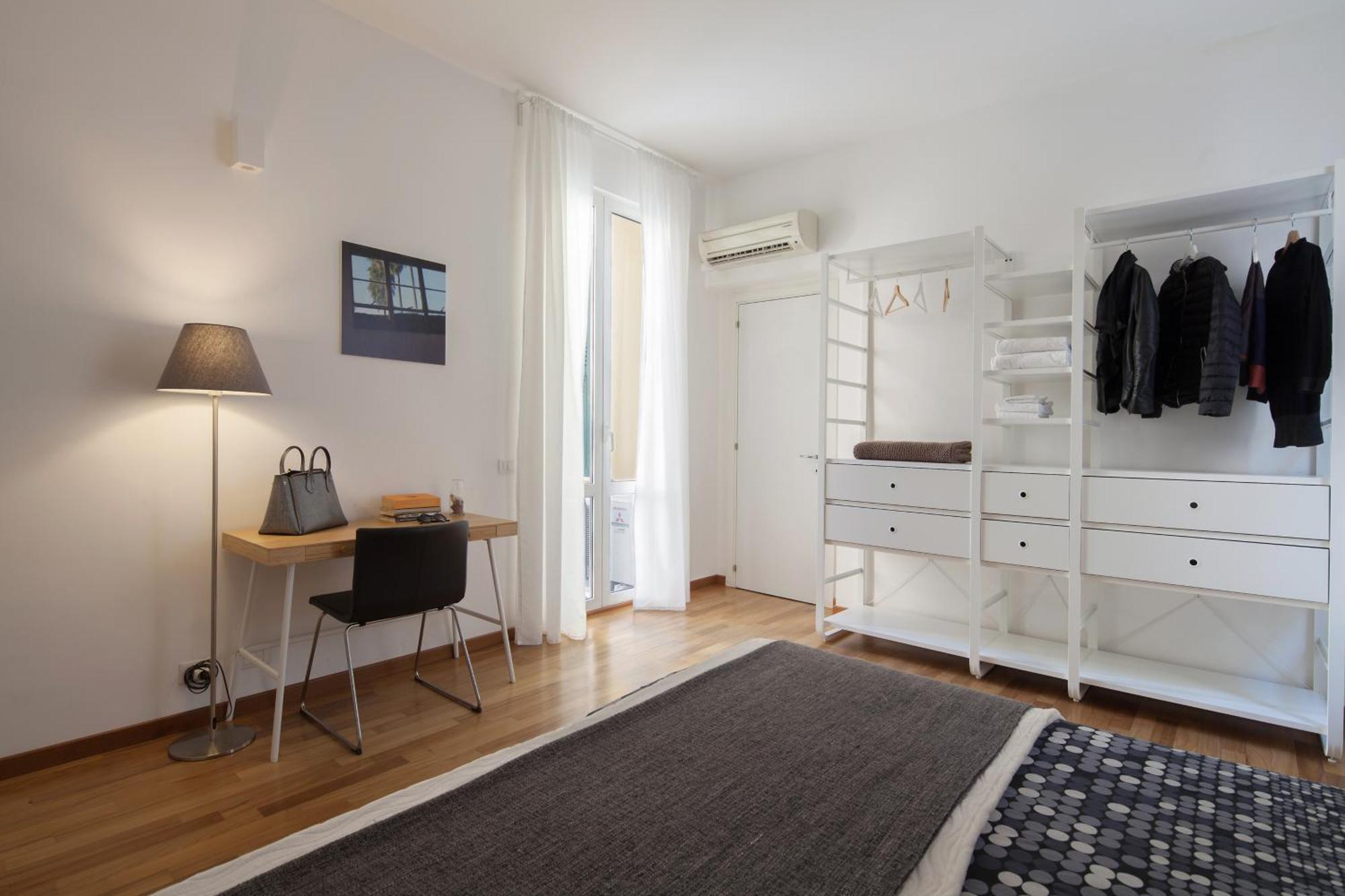 Cv5 - La Spezia City Center - Wide Modern Apartment Walking Distance To The Station To Cinque Terre - Big Terrace On The Roofs 外观 照片
