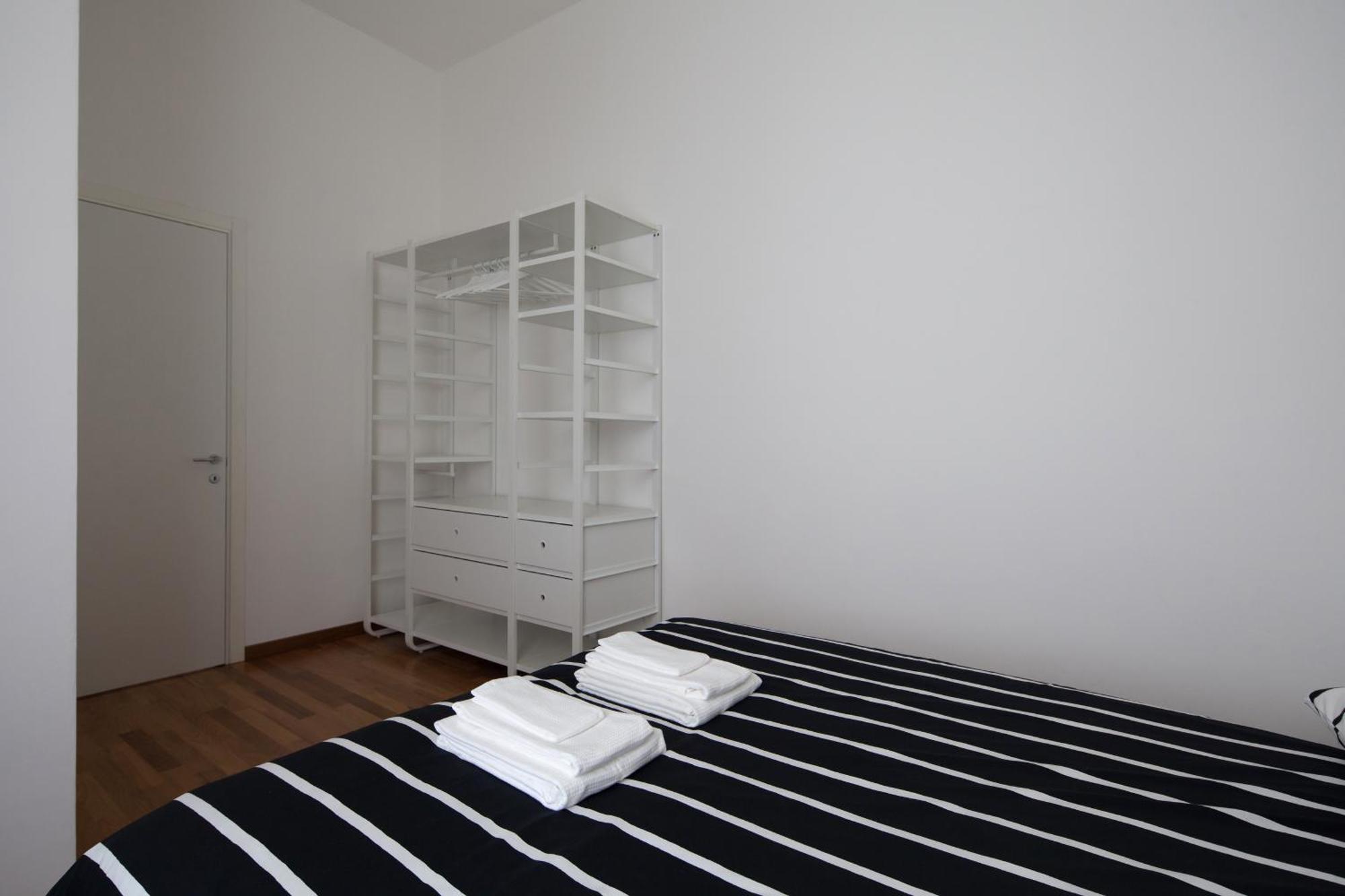 Cv5 - La Spezia City Center - Wide Modern Apartment Walking Distance To The Station To Cinque Terre - Big Terrace On The Roofs 外观 照片